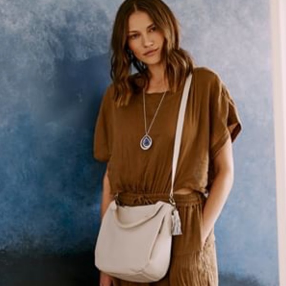 🆕 The Sak pebbled leather off-white crossbody bag - Picture 8 of 8